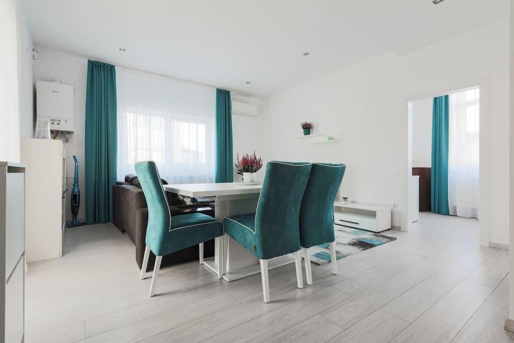 Ambassador Apartment 바이아마레 외부 사진