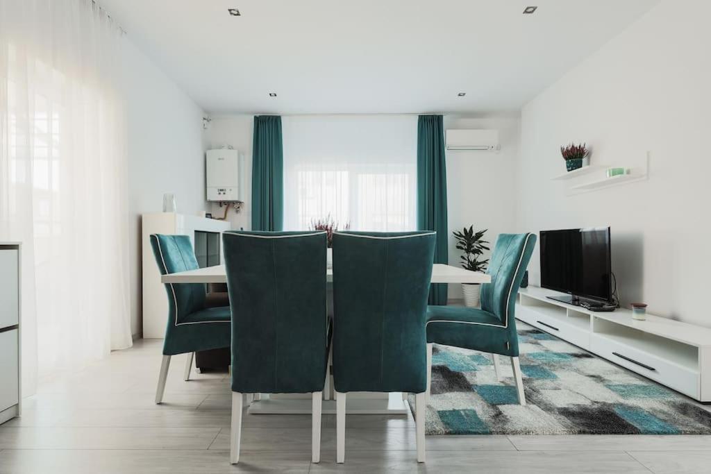 Ambassador Apartment 바이아마레 외부 사진