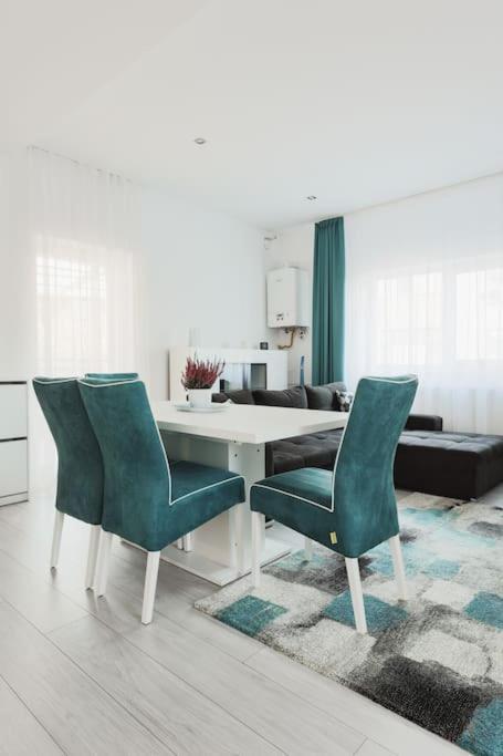 Ambassador Apartment 바이아마레 외부 사진