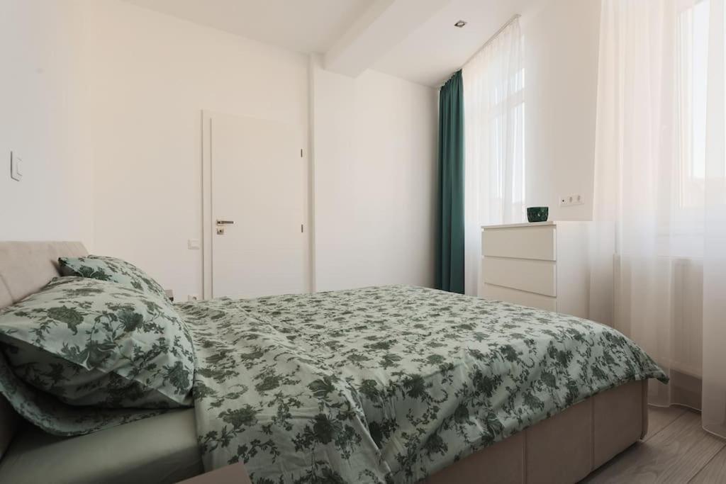 Ambassador Apartment 바이아마레 외부 사진